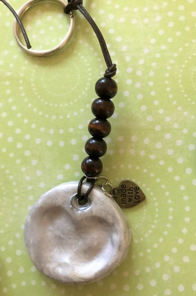 How to Make an Easy DIY Clay Thumbprint Heart Keychain - A Hundred ...