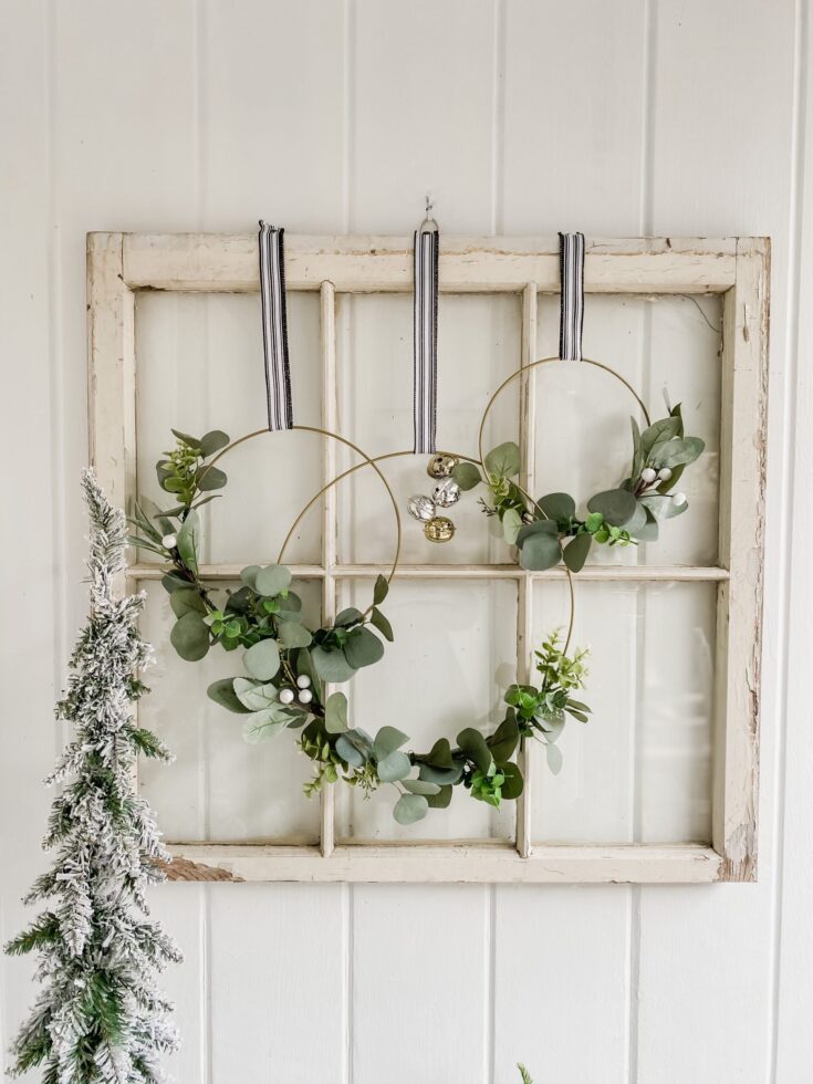 30 Brilliant Ways to Use Old Windows for Decorating