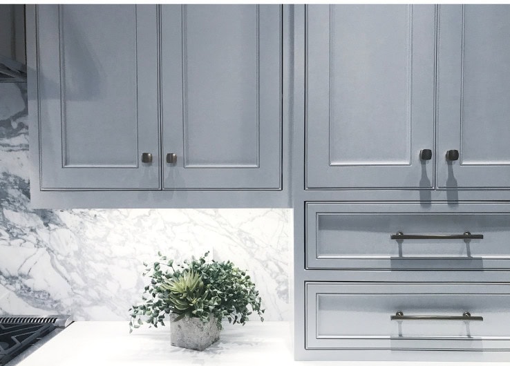 Luxury kitchen cabinets with grey finish and marble backsplash, modern home interior design, elegant kitchen storage solutions, contemporary kitchen decor, A Hundred Affections.