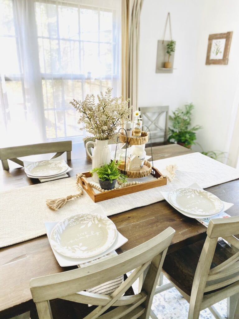 full tablescape for functional table