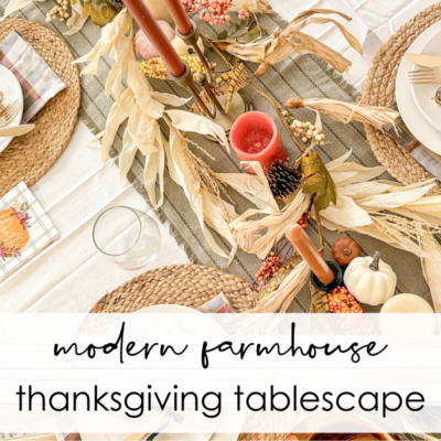 Stylish Thanksgiving Table Settings & Free Printable Place Cards