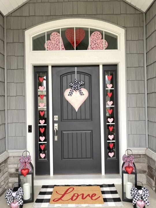 19 Simple & Stylish Valentine Front Porch Ideas