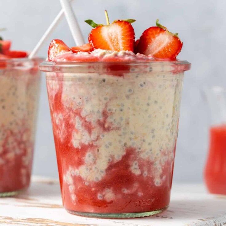 Fresh strawberry chia seed overnight oats topped with sliced strawberries, perfect for a healthy breakfast or snack. Made with wholesome ingredients, ideal for strawberry lovers and nutritious eating.