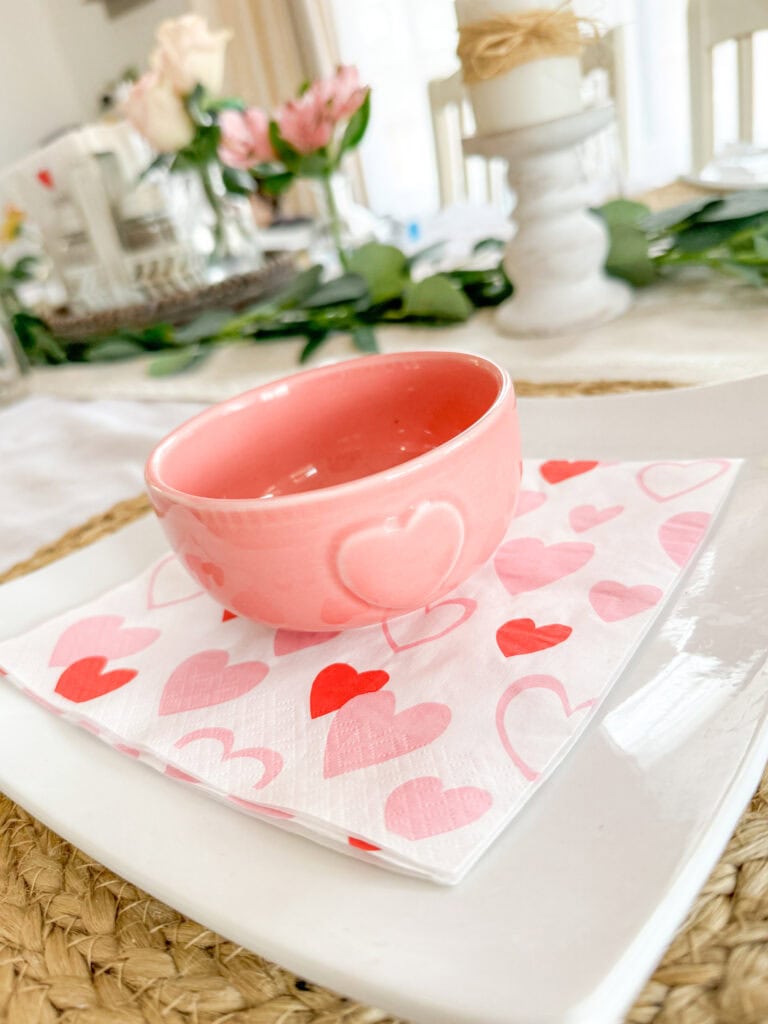valentine bowl with heart and napkin
