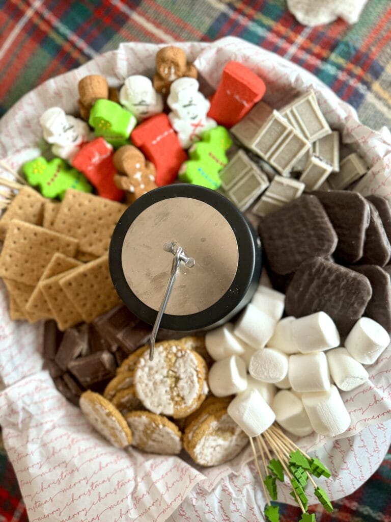 Smores Christmas board