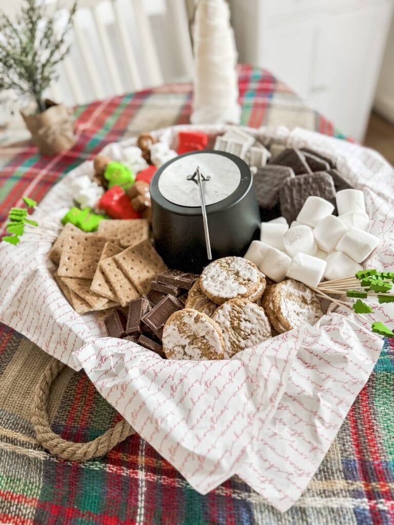 christmas smores with christmas peeps