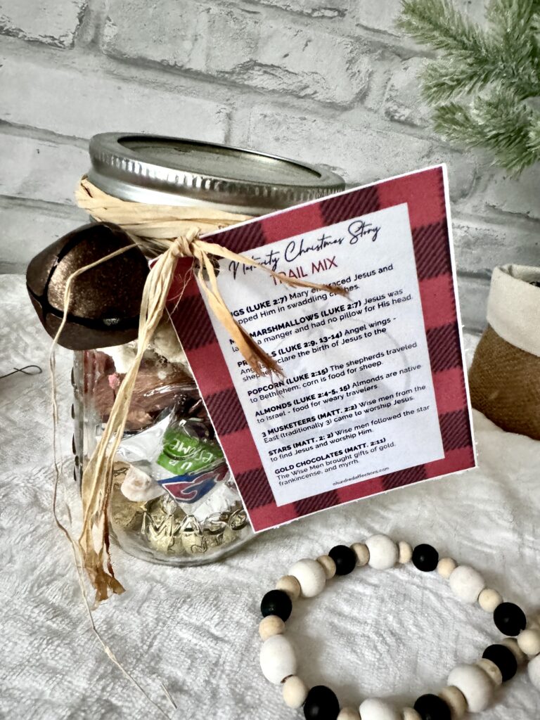 nativity trail mix jar with tag