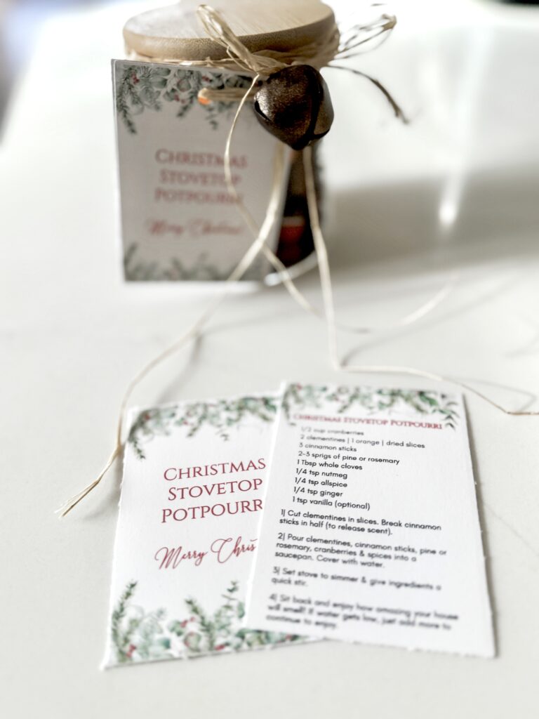 Christmas stovetop potpourri tags close up