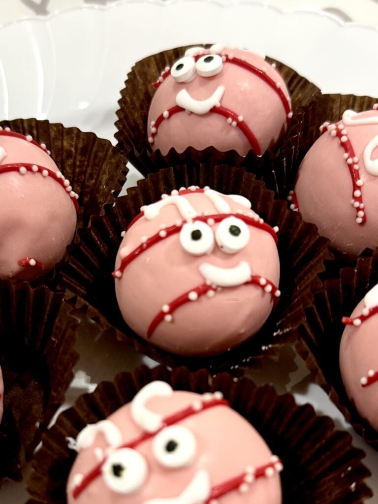 love bug cake pops