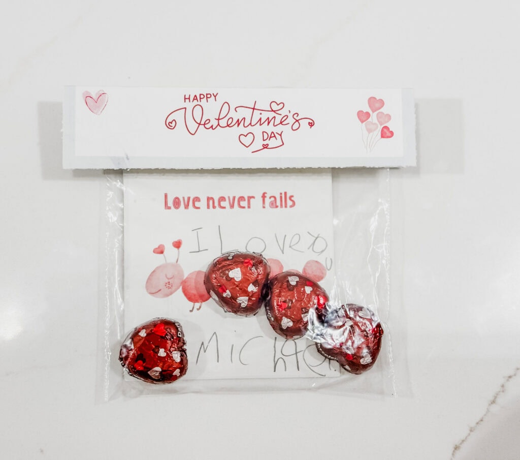printable bag topper for valentines day