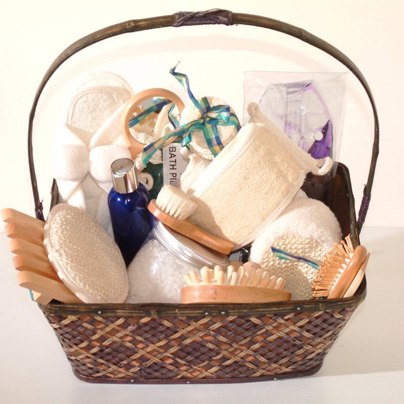 bath and body gift basket for Easter teen girls with spa items