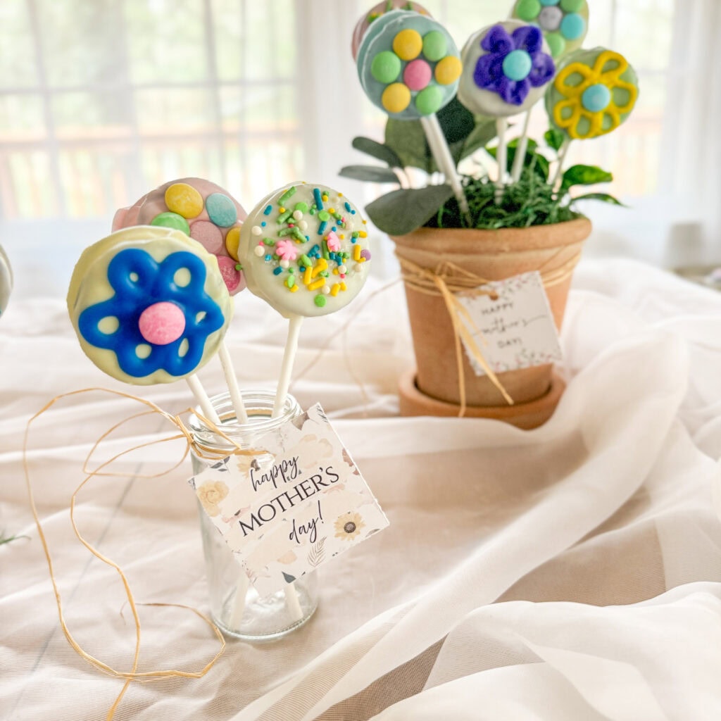happy mother's day oreo bouquets with pops and tags