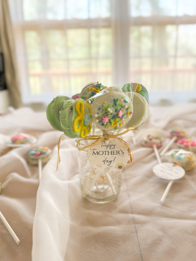 happy mother's day bouquet with gift tags for oreo pops