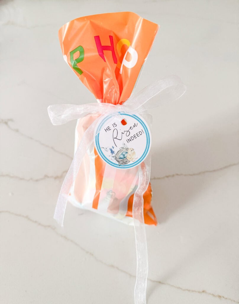 Easter treat bag with He is Risen printable tag