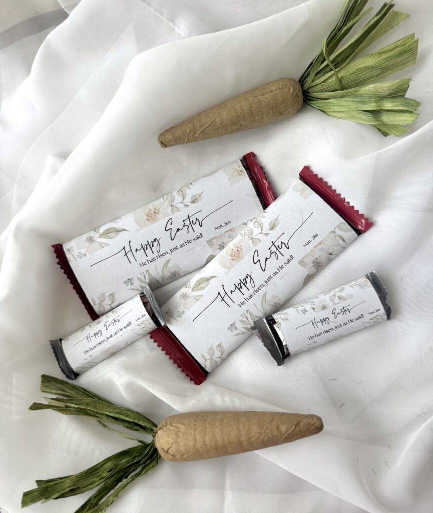 Festive Easter gift wrapping with natural paper, featuring a carrot and floral accents, perfect for eco-friendly holiday celebrations.