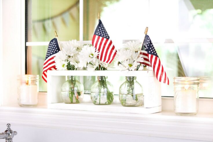 Image for Bud Vases and Flags Centerpiece