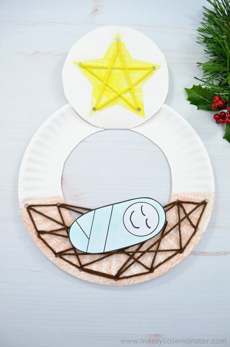Decorative Christmas cookie plate featuring a yellow star-shaped cookie and a snowman-shaped cookie, perfect for holiday celebrations and festive treats.